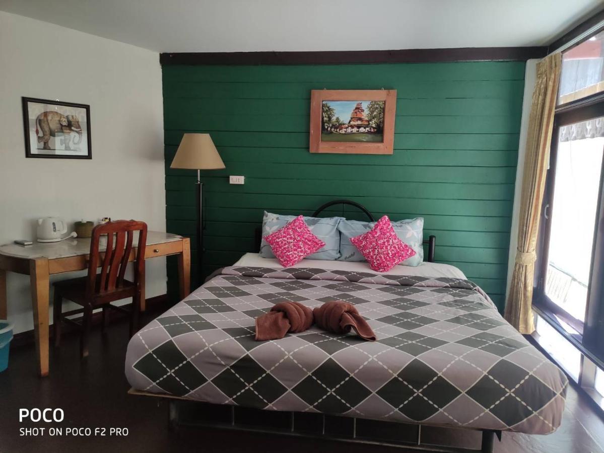 Tamarind Guesthouse Phra Nakhon Si Ayutthaya Buitenkant foto