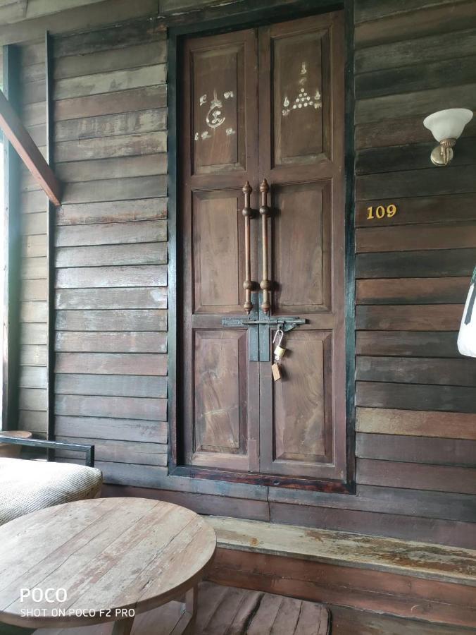 Tamarind Guesthouse Phra Nakhon Si Ayutthaya Buitenkant foto