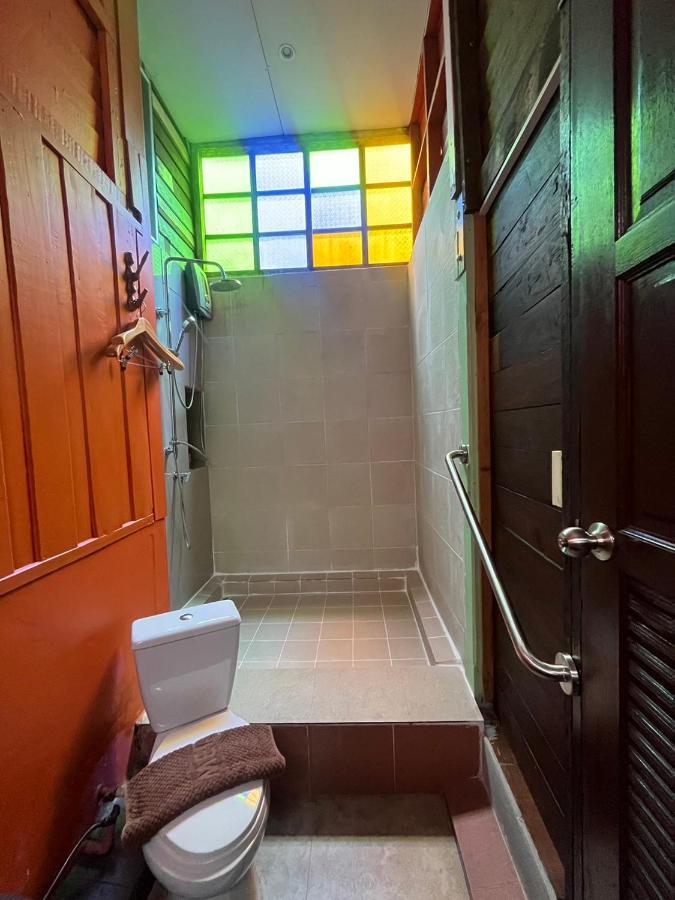 Tamarind Guesthouse Phra Nakhon Si Ayutthaya Buitenkant foto